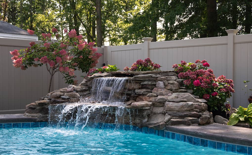 poolside landscaping ideas